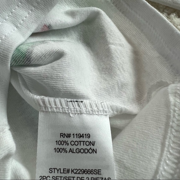 NWT Grinch 2 Piece Pajama Set - Picture 5 of 8